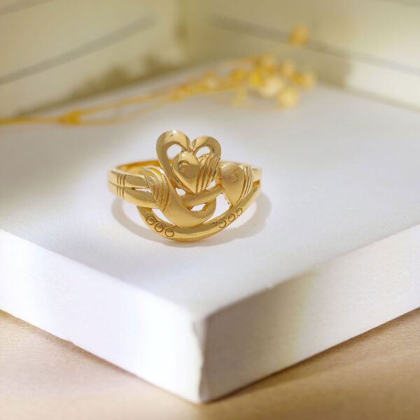 Roseate Heart Gold Ladies Ring - Image 4