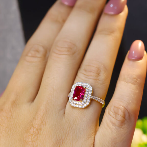 Sparkling Red Stone Ring - Image 5
