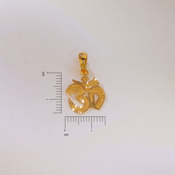 The Om Gold Pendent - Image 4