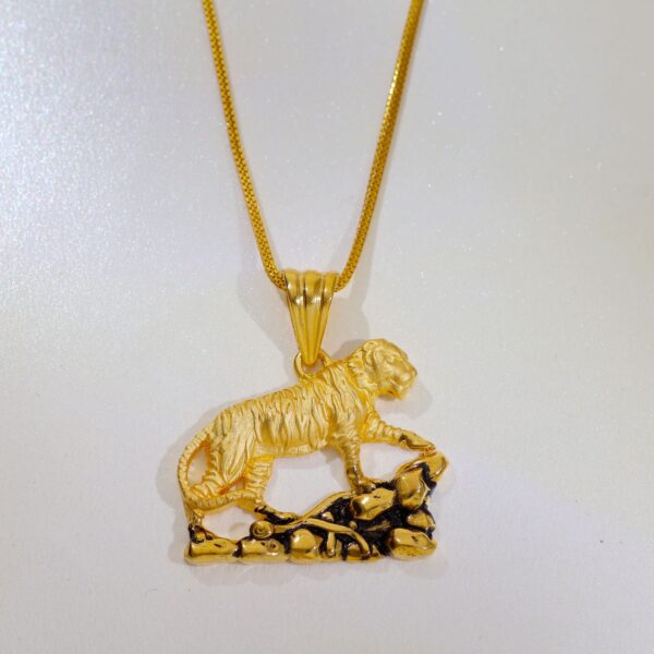 Panther Gold Gents Pendent - Image 4