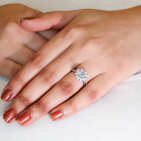 Halo Twirl Ring - Image 6