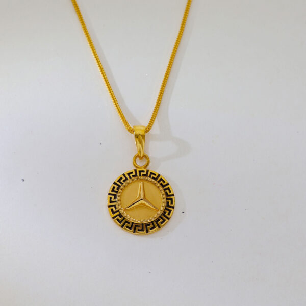 Versace Mercedes Gold Gents Pendant - Image 3