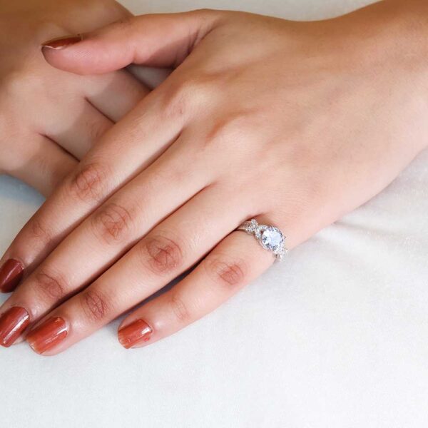 Fluttering Sparkle Ring - Image 5