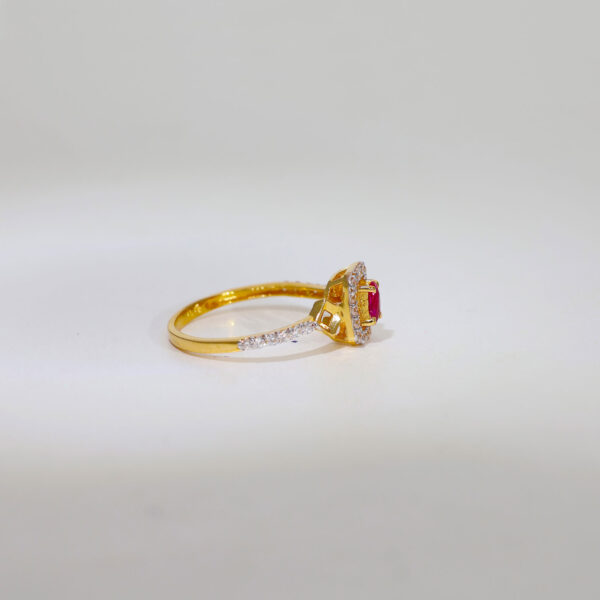 Precious Red Stone Ring - Image 3