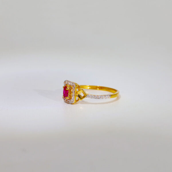 Precious Red Stone Ring - Image 2