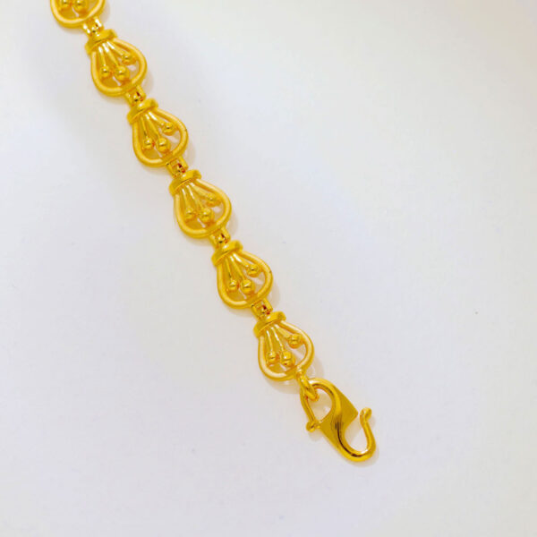Stunning Intricate Gold Bracelet - Image 2