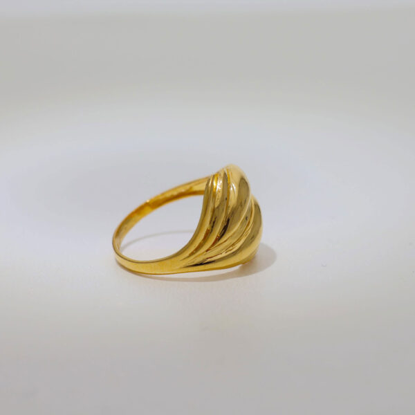 The Shiriya Ladies Ring - Image 3