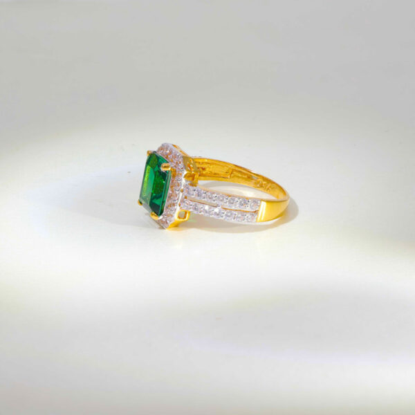 Argyle Fancy Intense Green Stone Ring - Image 2