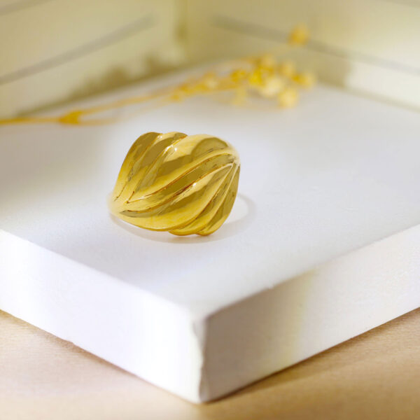 The Shiriya Ladies Ring - Image 4