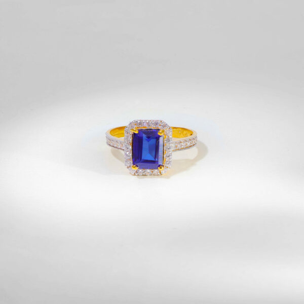 Royal Blue Ladies Stone Ring