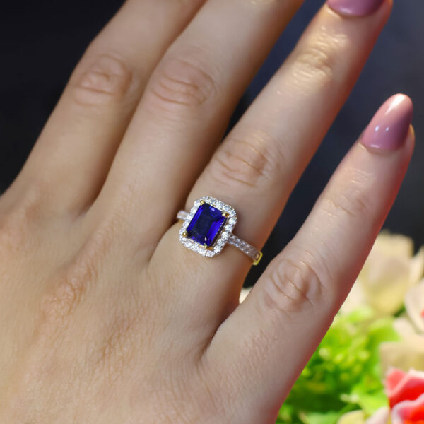 Royal Blue Ladies Stone Ring - Image 6