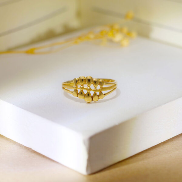 The Aural Ladies Ring - Image 4