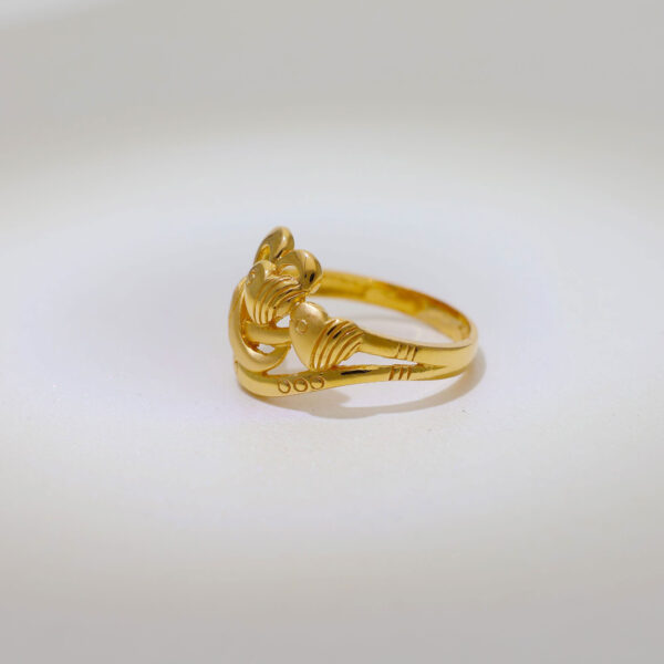 Roseate Heart Gold Ladies Ring - Image 2