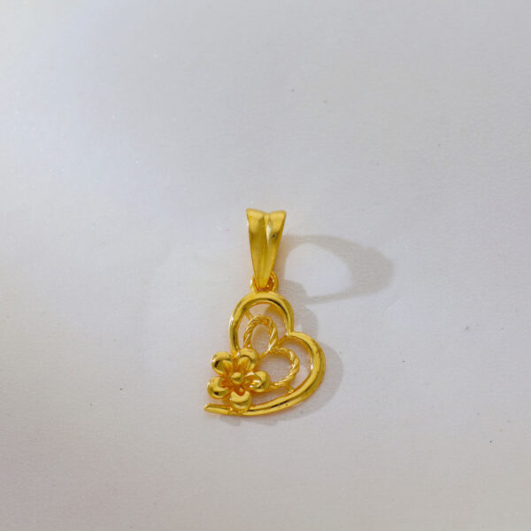 Heart And Rose Ladies Pendant Set - Image 3