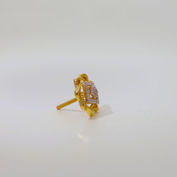 Arte Women Stone Stud Earrings - Image 3
