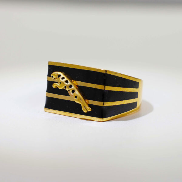 Designer Zig-Zag Jaguar Gents Ring - Image 3