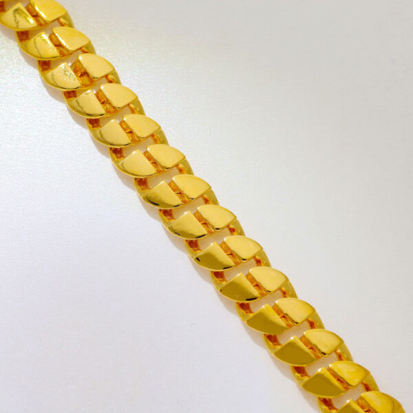 Charming Link Gold Bracelet For Men