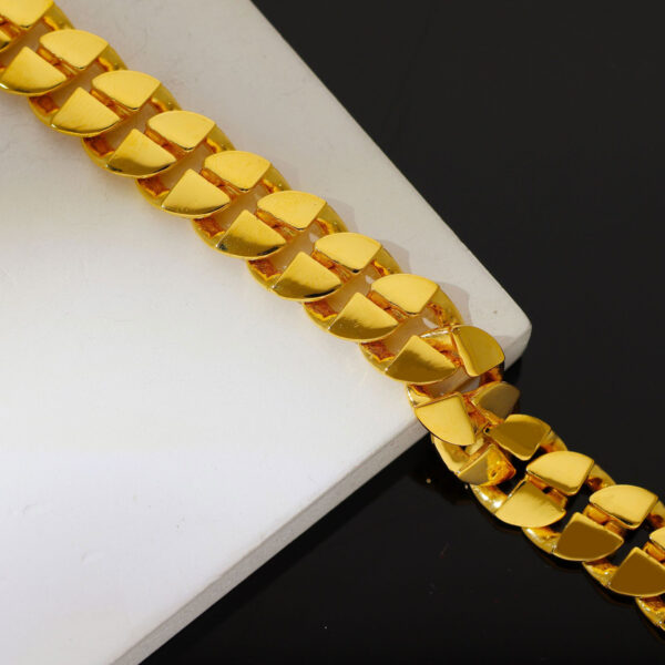 Charming Link Gold Bracelet For Men - Image 4