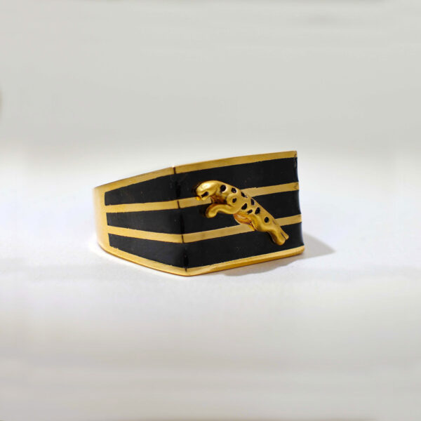 Designer Zig-Zag Jaguar Gents Ring - Image 2