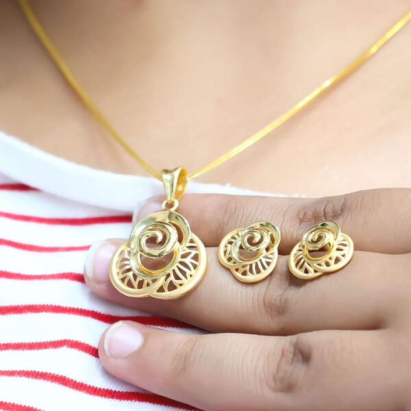 Blooming Rose Ladies Pendant Set - Image 5