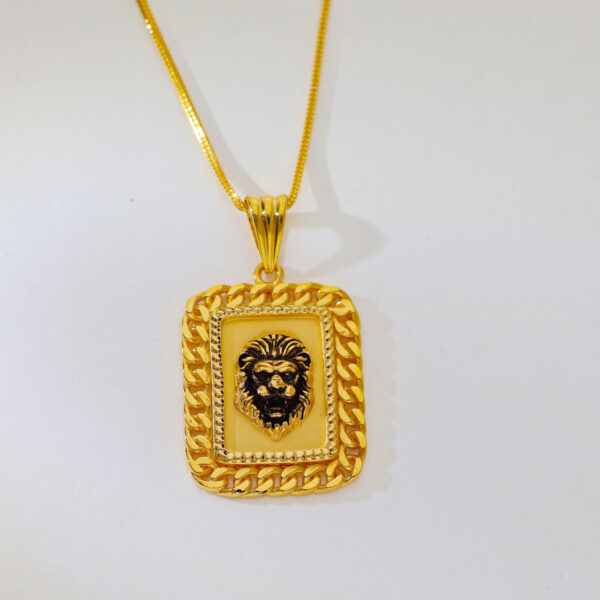 Krimo Lion Gold Gents Locket - Image 3