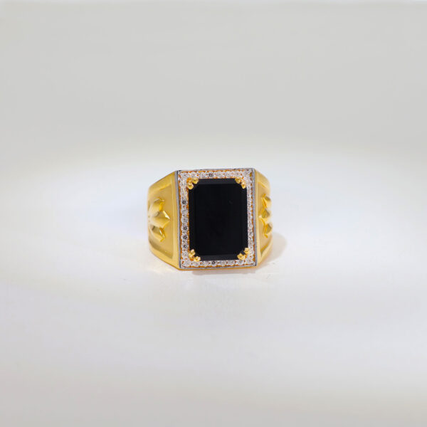 Unique Black Stone Gold Gents Ring - Image 3