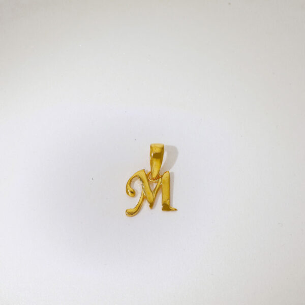 Lovely alphabet M gold pendant - Image 2