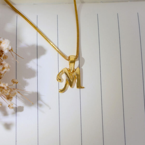 Lovely alphabet M gold pendant - Image 4