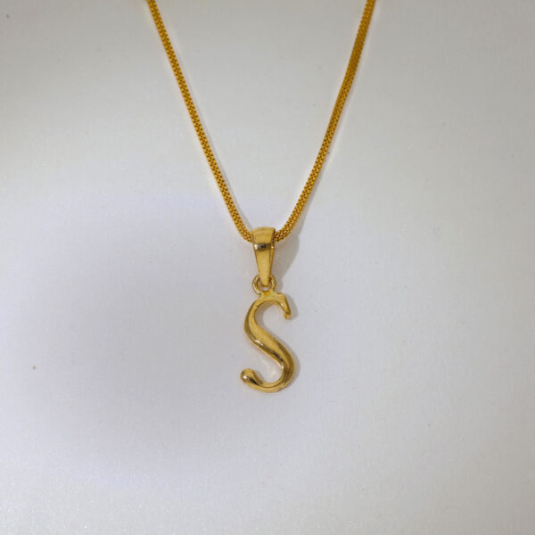 Lovely alphabet S gold pendant - Image 3