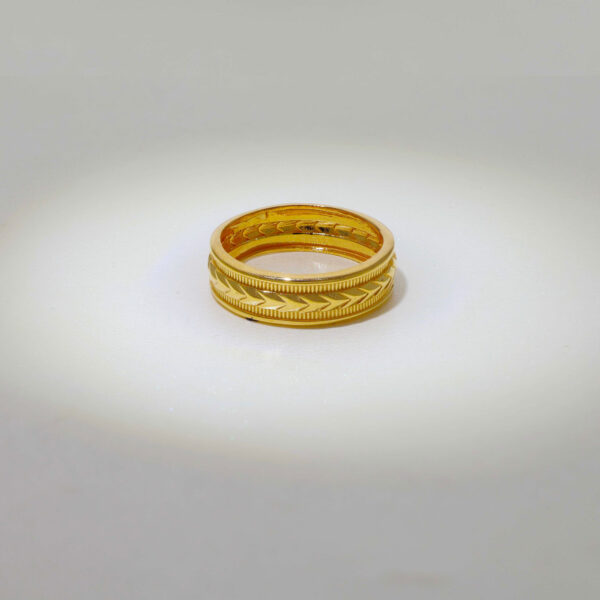 Diamond Cut Faceted Unisex Band - Image 2