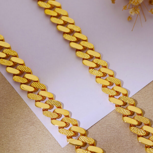 Stylish Curby Gents Chain - Image 5