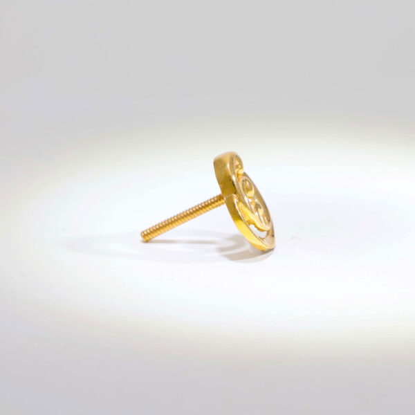 Avarta Gold Earrings - Image 3