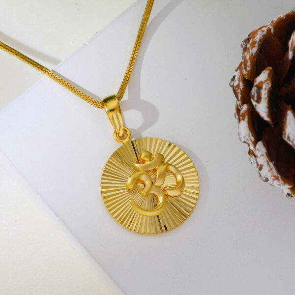 Piors Om Halo Pendent - Image 4