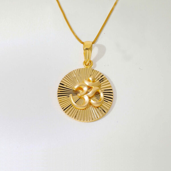 Piors Om Halo Pendent - Image 3