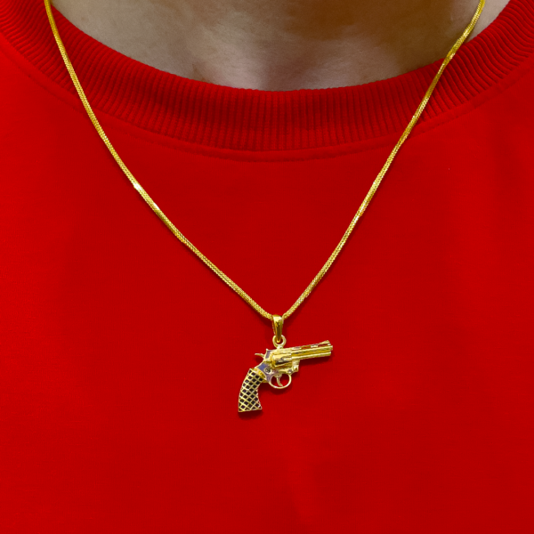 Pistol Shaped Gents Gold Pendant - Image 6