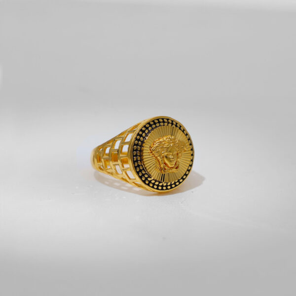 Gold Vercase Signet Gents Ring