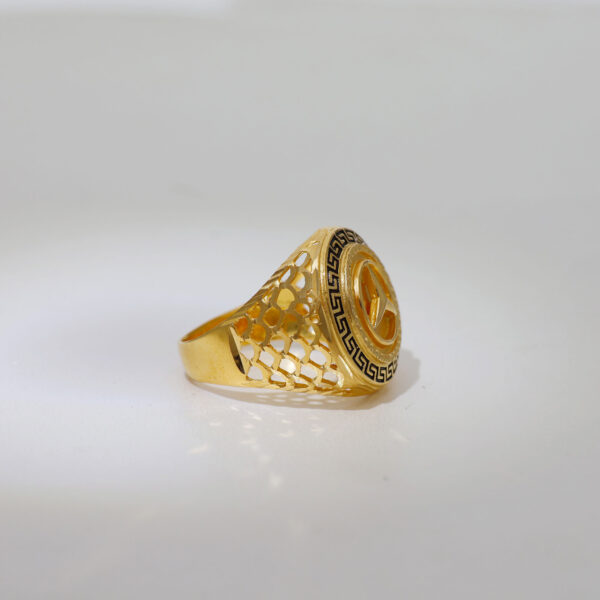 Handsome Mercedes Logo Gents Ring - Image 3
