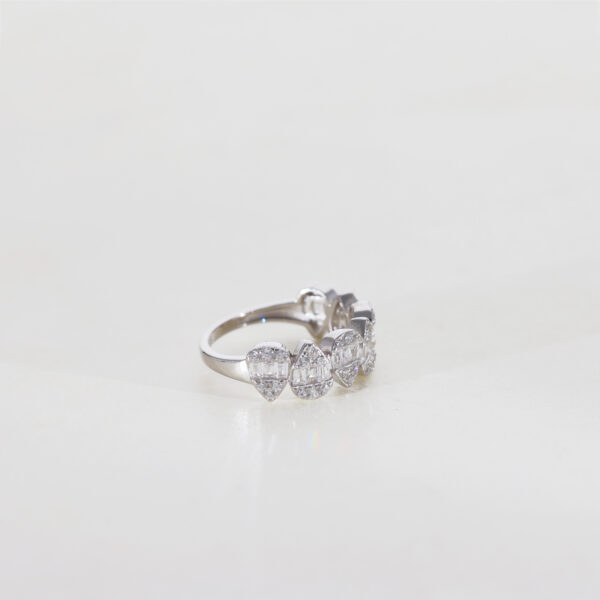 Elegant Spark Diamond Ring - Image 4