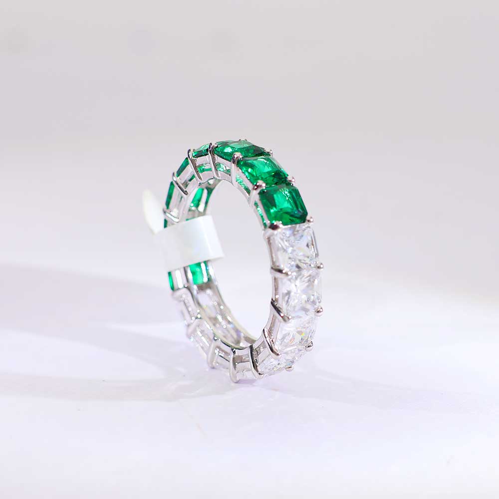 Crystal Green Spark Band - Image 2