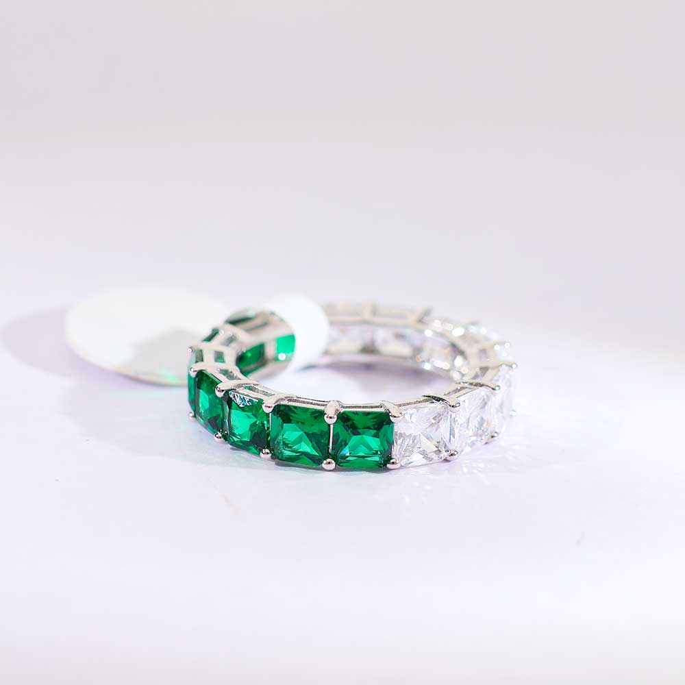 Crystal Green Spark Band - Image 4