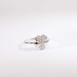 Shine Clover Baby Ring