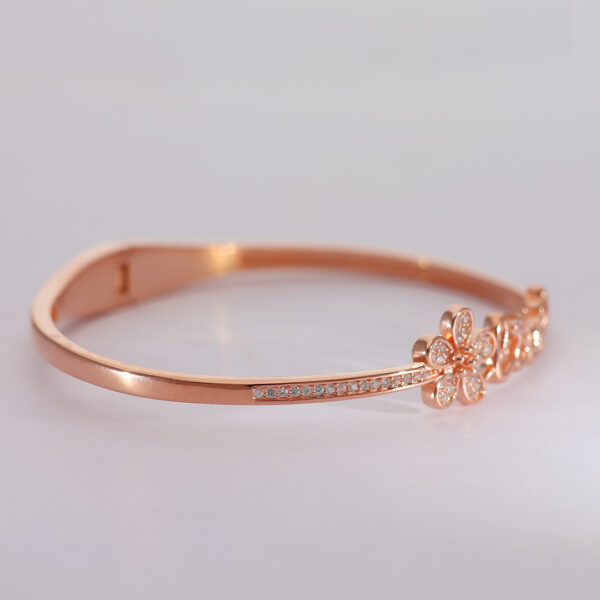 Love Bloom Rosegold Bracelet - Image 3