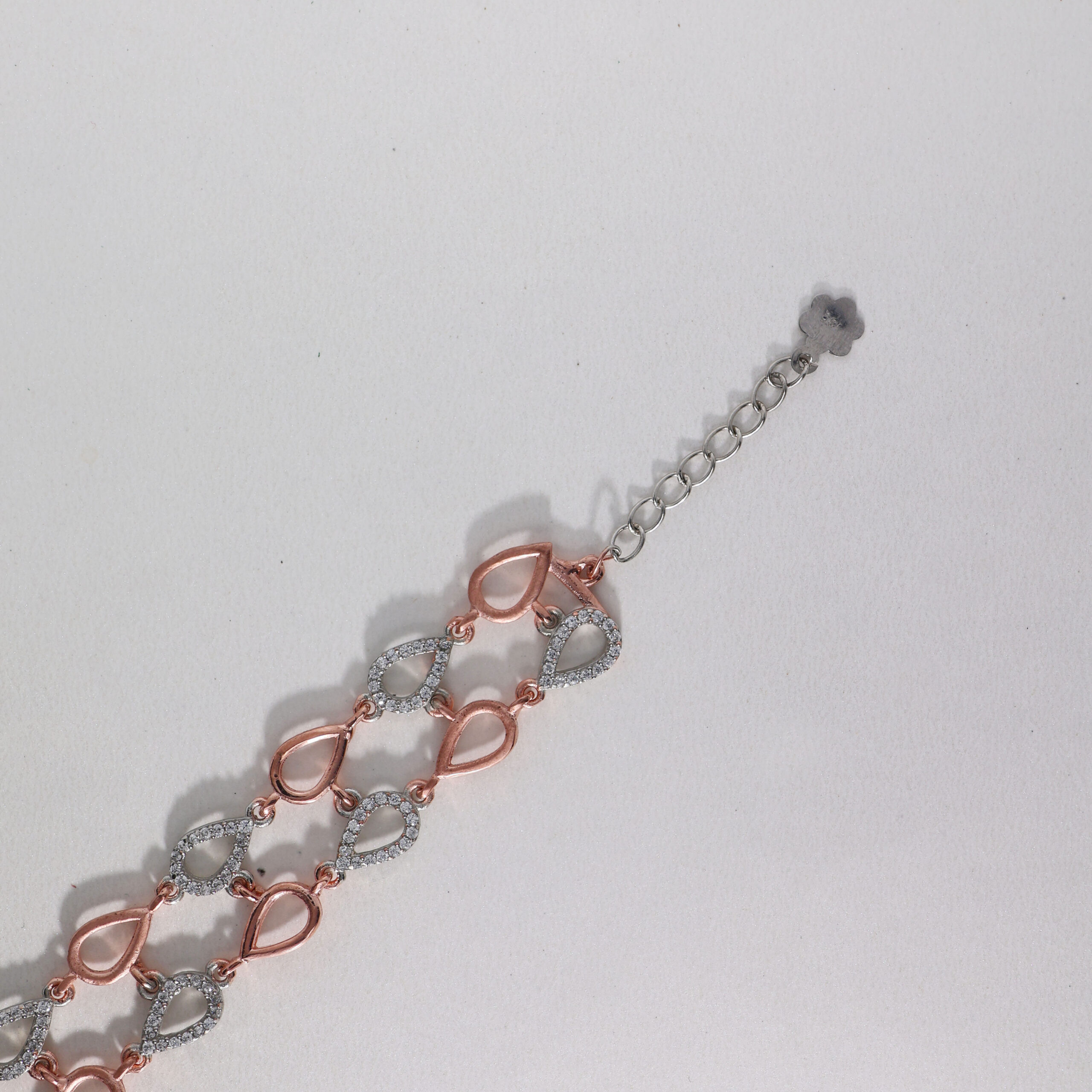 Radiant Loops Solitaire Bracelet - Image 3