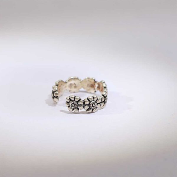 Rose trail Toe Rings - Image 5