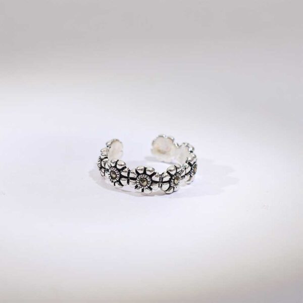 Rose trail Toe Rings - Image 4