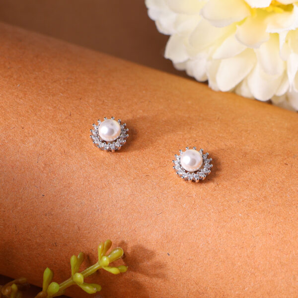 Starlight Crown Pearl Earrings - Image 4