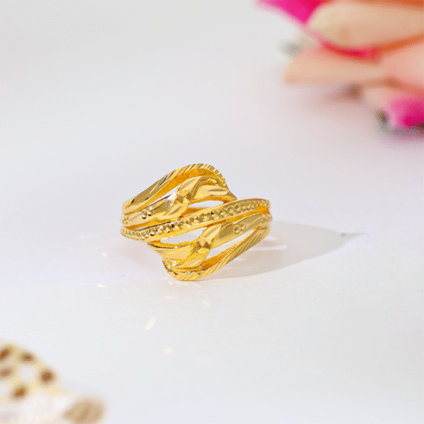 Golden Wave Ring - Image 4