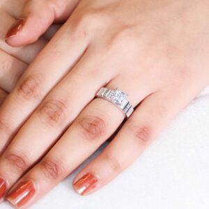 Regalia Crown Band Ring