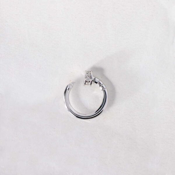 Vibe Curl Minimal Hoops - Image 3