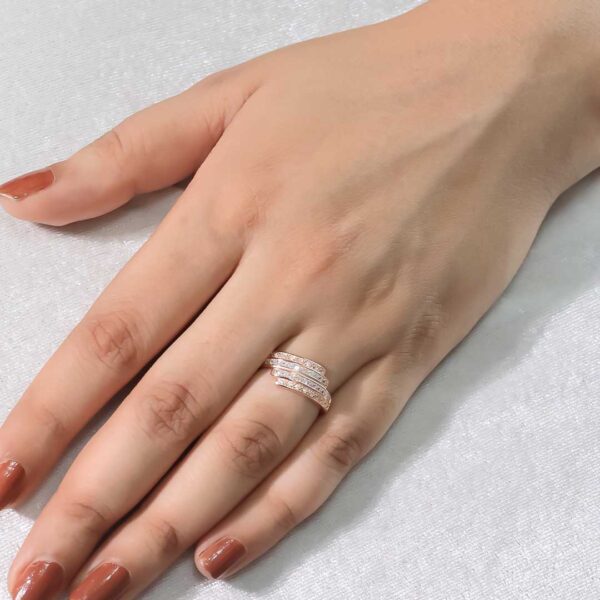 Velvet Steps Rosegold Ring